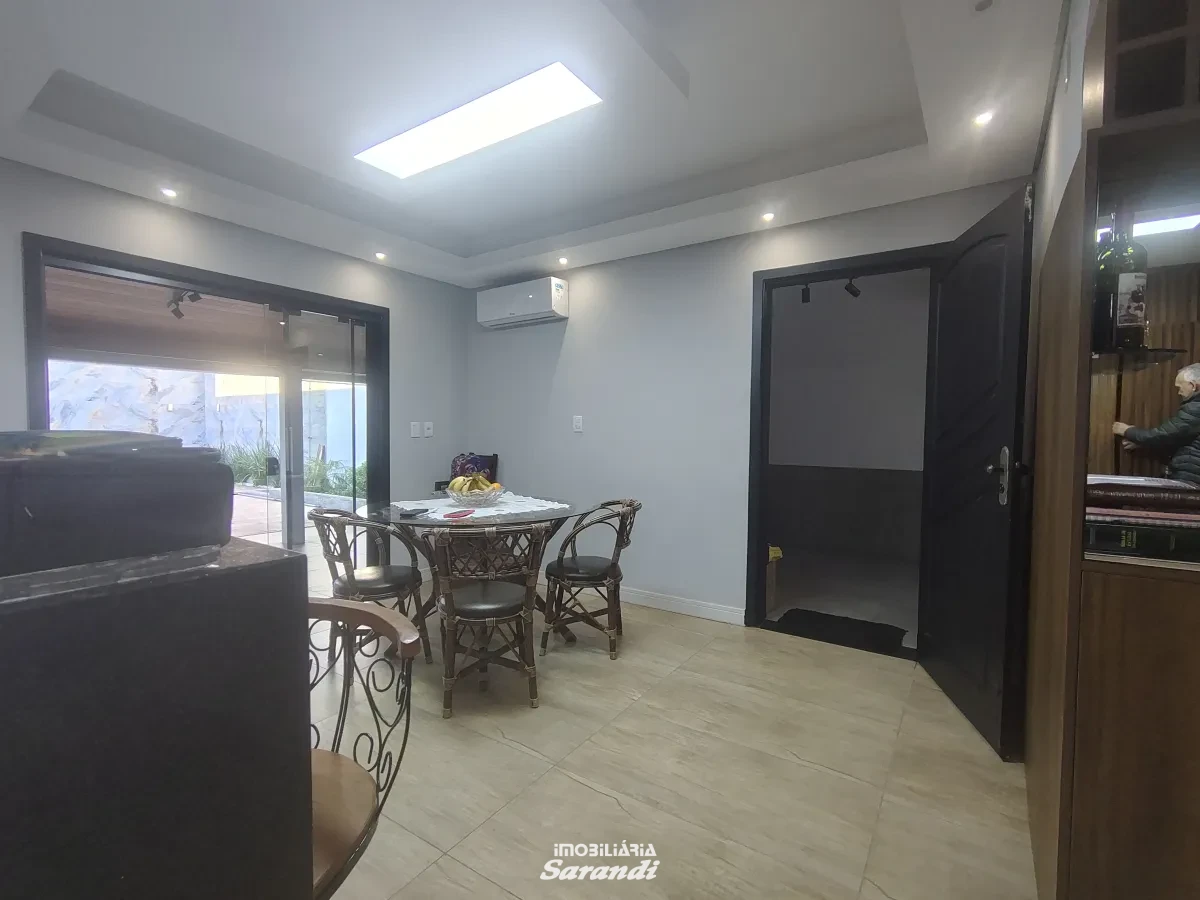Imagem de Sobrado de alvenaria dois dormitórios os dois com suite, bairro Ecovilhe Porto Alegre