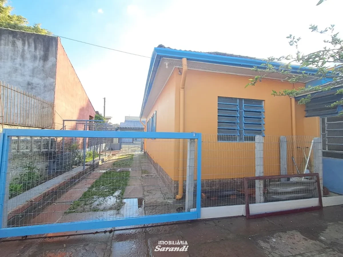 Imagem de Casa alvenaria de 2 dormitórios no bairro Sarandi com vaga