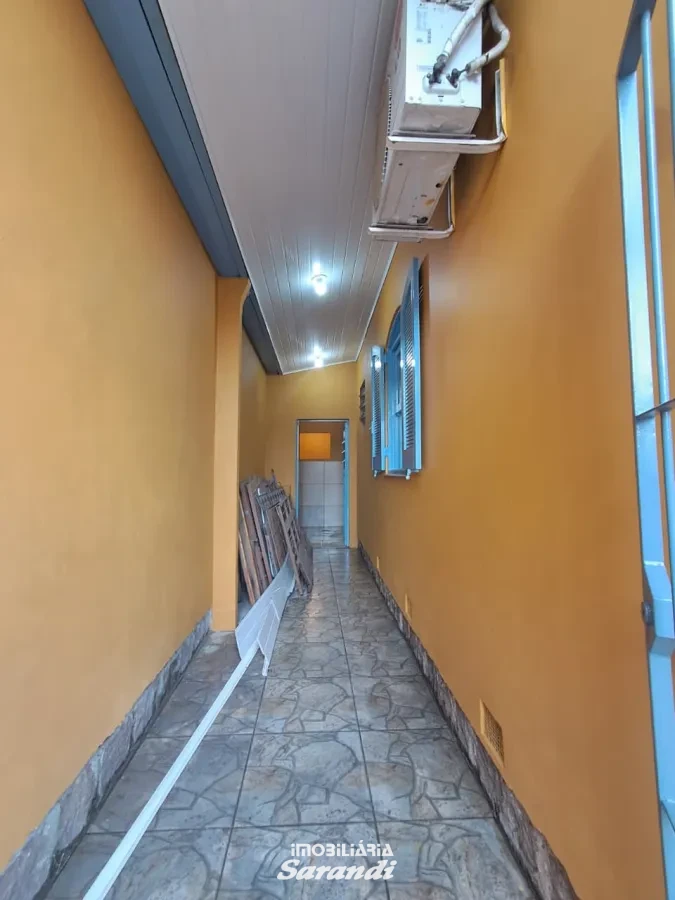 Imagem de Casa alvenaria de 2 dormitórios no bairro Sarandi com vaga