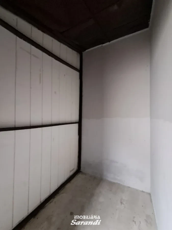 Imagem de Casa de alvenaria com 2 dormitórios, sala, cozinha, banheiro