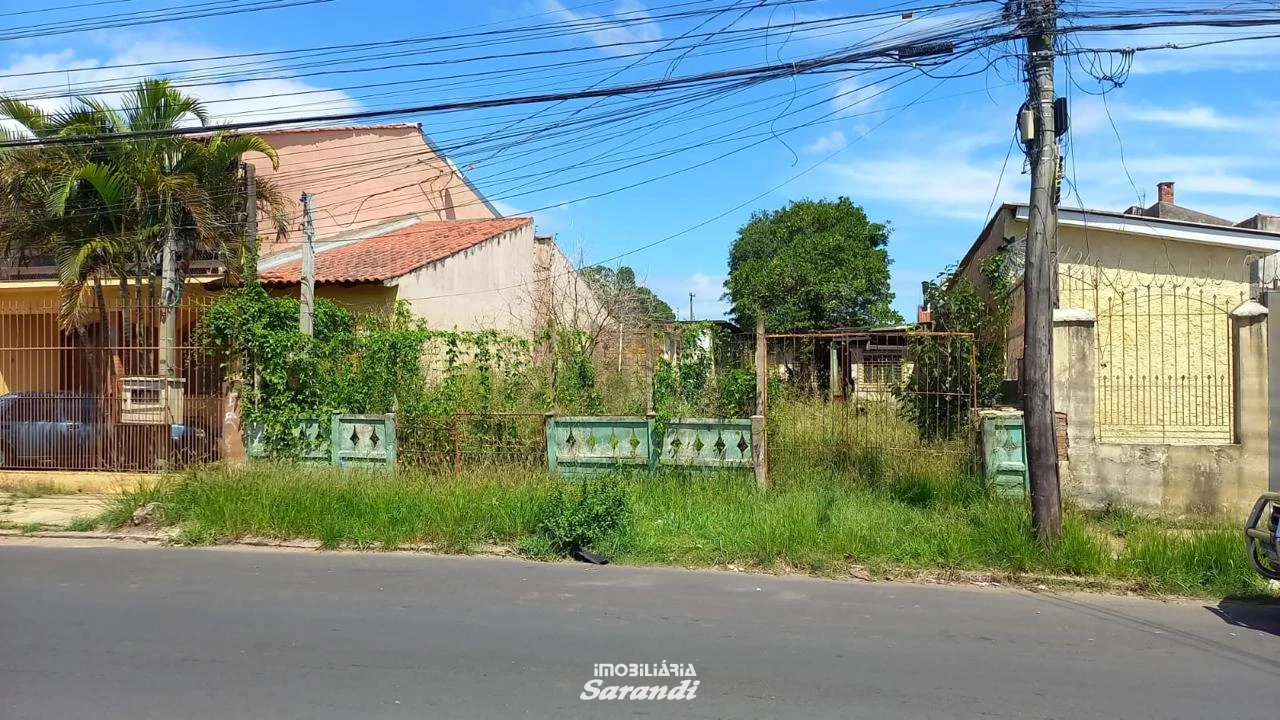 Imagem de Um terreno com  área total de 300,00² com 10,00metros de frente por 30,00metros aterrado