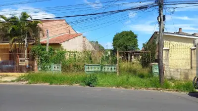 Imagem de Um terreno com  área total de 300,00² com 10,00metros de frente por 30,00metros aterrado