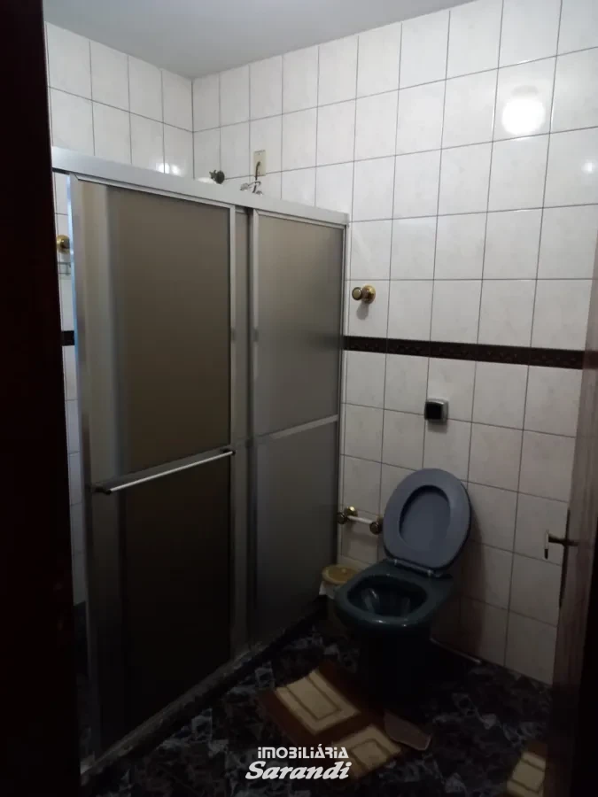 Imagem de Casa de alvenaria com área de 228,75m² com dois dormitórios e uma suíte Jardim sabára Porto Alegre