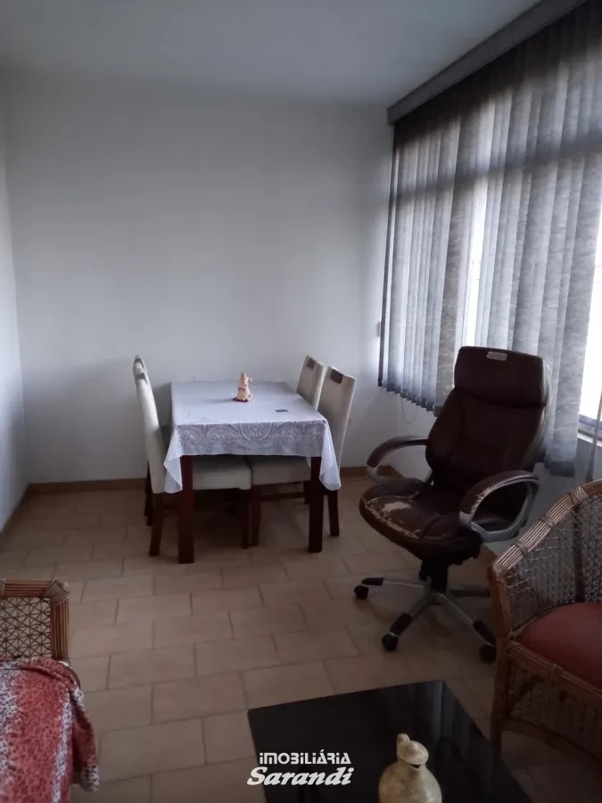 Imagem de Casa de alvenaria com área de 228,75m² com dois dormitórios e uma suíte Jardim sabára Porto Alegre