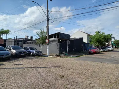 Imagem de Otimo Investimento um terreno de esquina a 100 metros da avenida Assis Brasil.