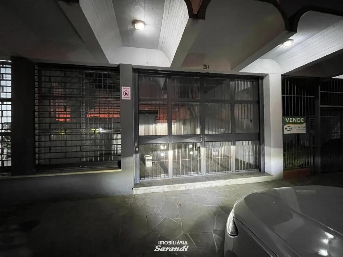Imagem de Bela loja comercial próxima da avenida Baltazar de Oliveira Garcia com área de 89,,94m² com salão amplo e dois banheiros