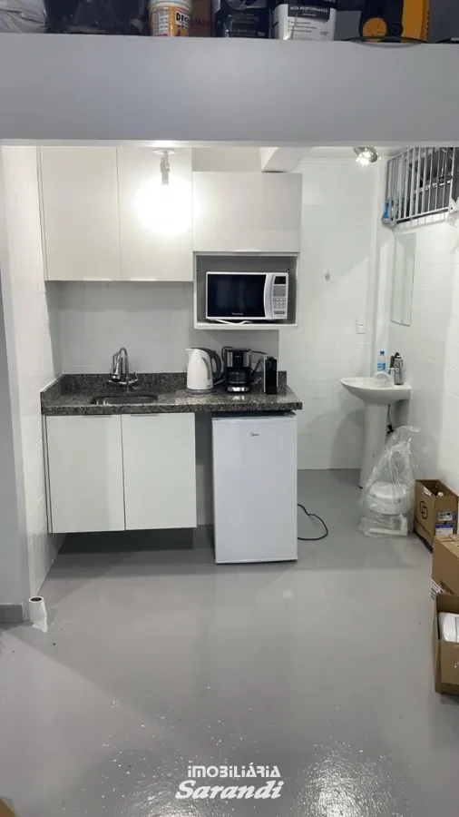 Imagem de Bela loja comercial próxima da avenida Baltazar de Oliveira Garcia com área de 89,,94m² com salão amplo e dois banheiros