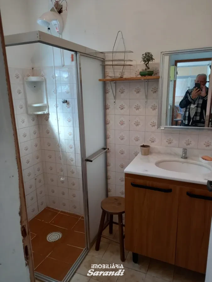 Imagem de Casa reformada com três dormitórios bairro sarandi Porto Alegre