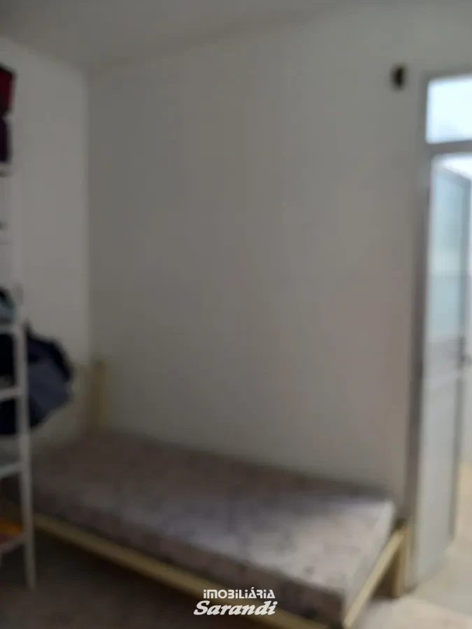 Imagem de Casa reformada com três dormitórios bairro sarandi Porto Alegre