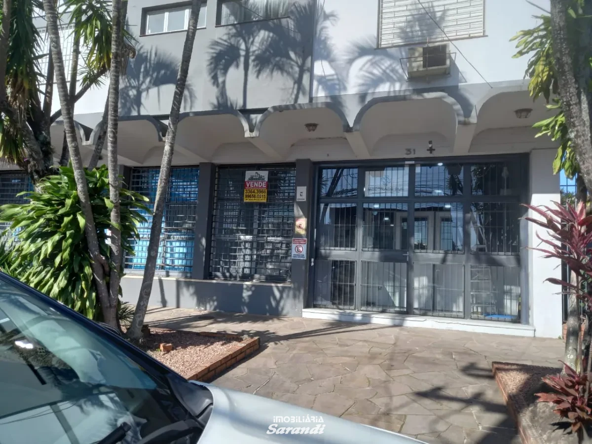 Imagem de Bela loja comercial próxima da avenida Baltazar de Oliveira Garcia com área de 89,,94m² com salão amplo e dois banheiros