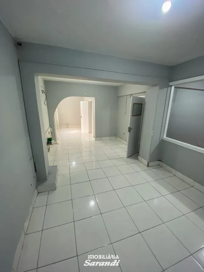 Imagem de Sala comercial primeiro andar centro de Porto Alegre, localizada no centro com área de 61,00m²