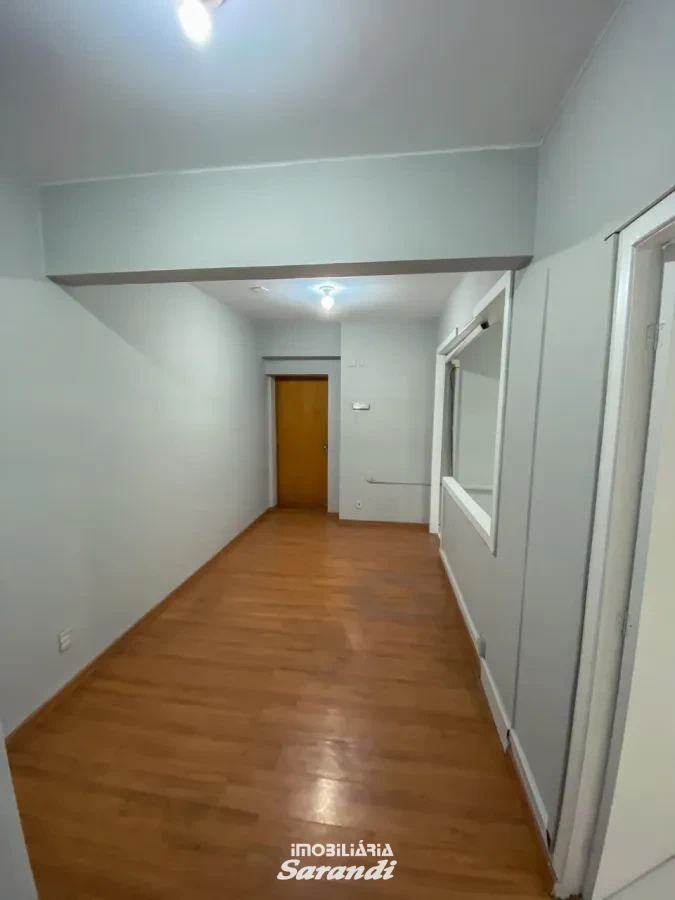 Imagem de Sala comercial primeiro andar centro de Porto Alegre, localizada no centro com área de 61,00m²
