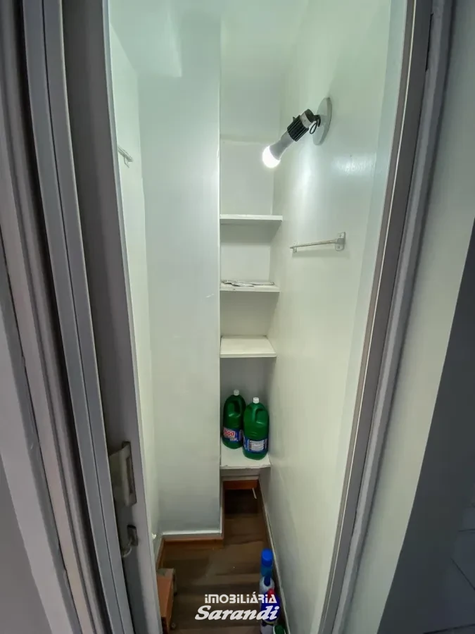 Imagem de Sala comercial primeiro andar centro de Porto Alegre, localizada no centro com área de 61,00m²