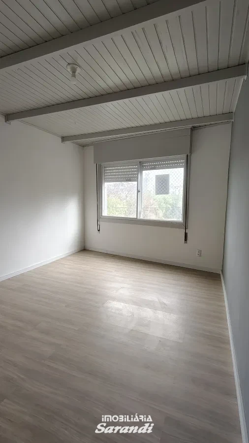 Imagem de Apartamento de três dormitórios com garagem coberta, que ACEITA VENDA POR COMPRA ASSISTIDA.