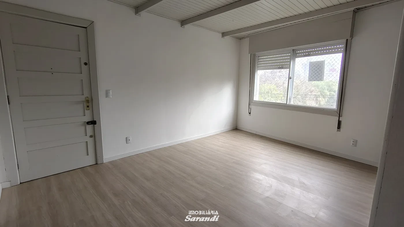 Imagem de Apartamento de três dormitórios com garagem coberta, que ACEITA VENDA POR COMPRA ASSISTIDA.