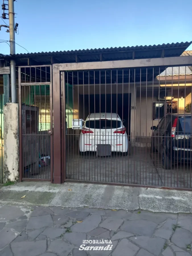 Imagem de Casa de alvenaria com três dormitórios bairro  Santa Rosa de Lima Porto Alegre