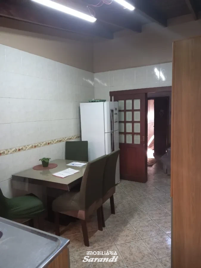 Imagem de Casa de alvenaria com três dormitórios bairro  Santa Rosa de Lima Porto Alegre