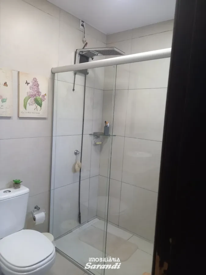 Imagem de Casa de alvenaria localizada a três quadras da avenida Assis Brasil com dois dormitórios