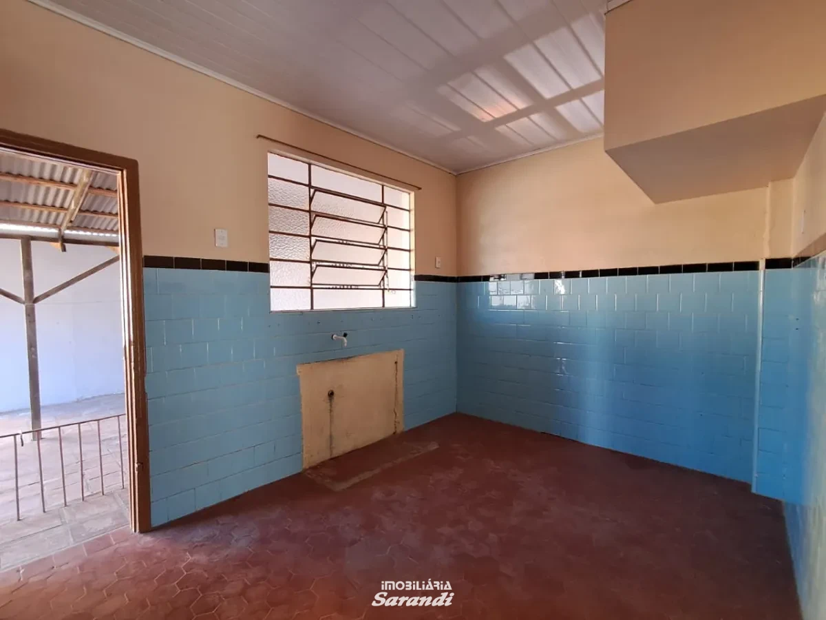 Imagem de Casa de 2 dormitorios no bairro Sarandi