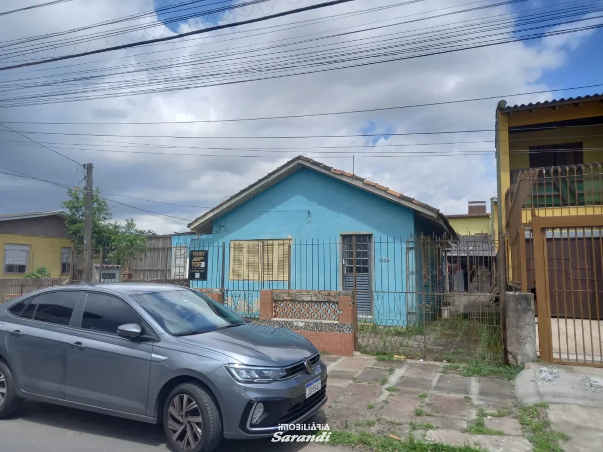 Imagem de Duas Casas de alvenaria construídas no terreno ambas com dois dormitórios e demais peças bairro sarandi Porto Alegre