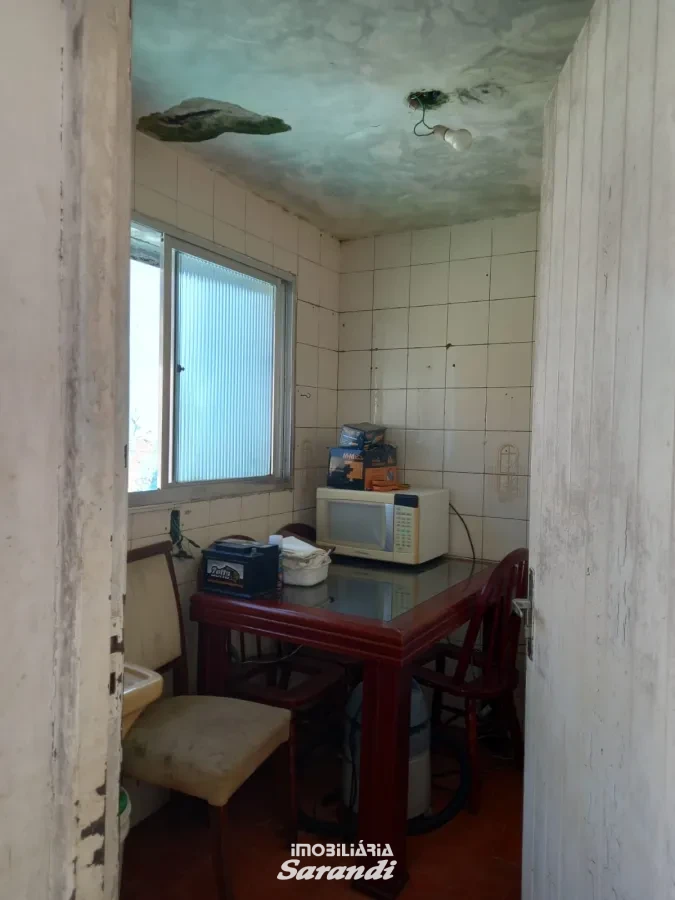 Imagem de Sobrado de alvenaria com quatro dormitórios, quatro banheiros, piscina