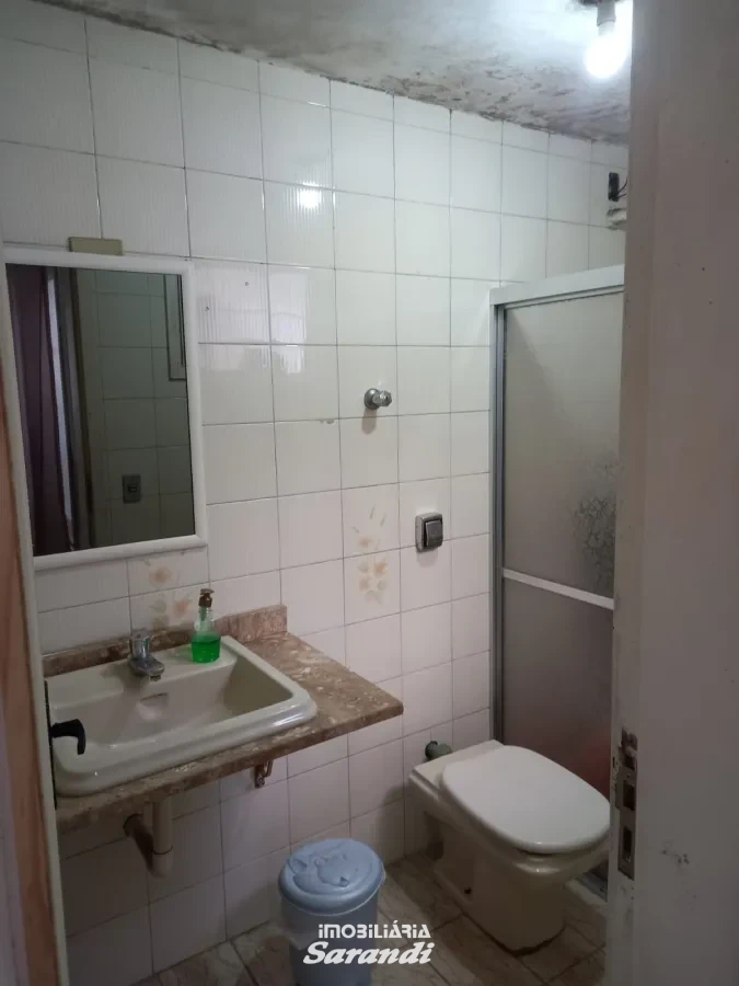 Imagem de Sobrado de alvenaria com quatro dormitórios, quatro banheiros, piscina