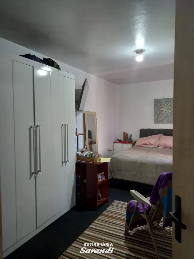 Imagem de Sobrado de alvenaria com quatro dormitórios, quatro banheiros, piscina