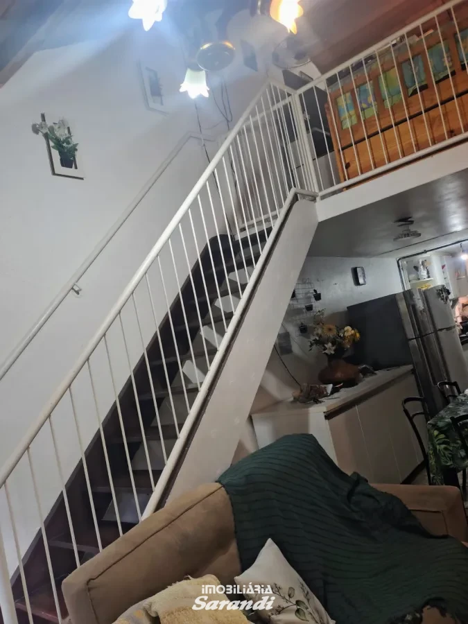 Imagem de Casa de Alvenaria com três dormitórios com garagem situada no bairro Costa e Silva Porto Alegre