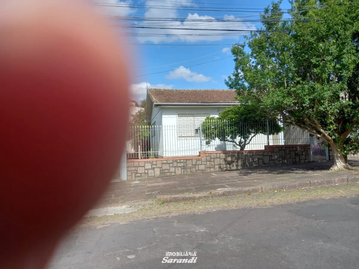 Imagem de Duas casas de alvenaria localizada no bairro Jardim São Pedro Porto Alegre