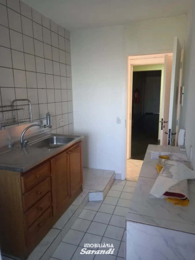 Imagem de Apartamento três dormitórios com vaga de garagem bairro sarandi Porto Alegre