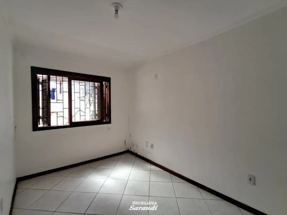 Imagem de Apartamento térreo com 03 dormitórios sendo um deles suíte.
