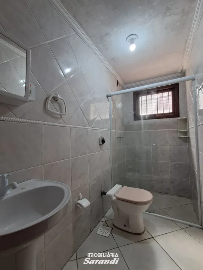 Imagem de Apartamento térreo com 03 dormitórios sendo um deles suíte.