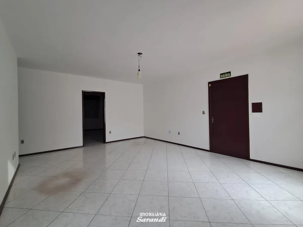 Imagem de Conjunto comercial de frente com duas salas, cozinha, banheiro