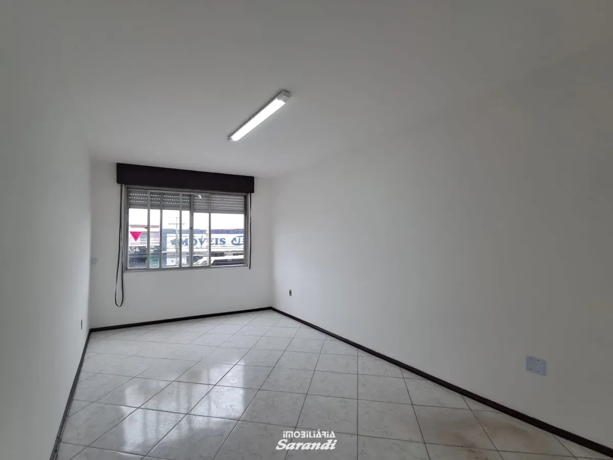 Imagem de Conjunto comercial de frente com duas salas, cozinha, banheiro