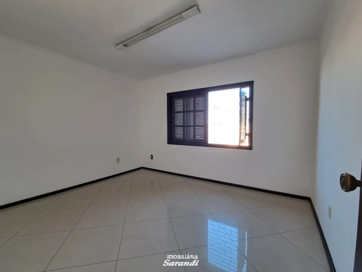 Imagem de Conjunto comercial com 5 salas e recepção