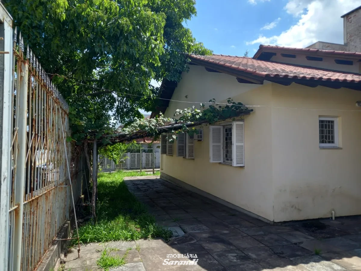 Imagem de Casa de esquina três dormitórios bairro minuano Porto Alegre