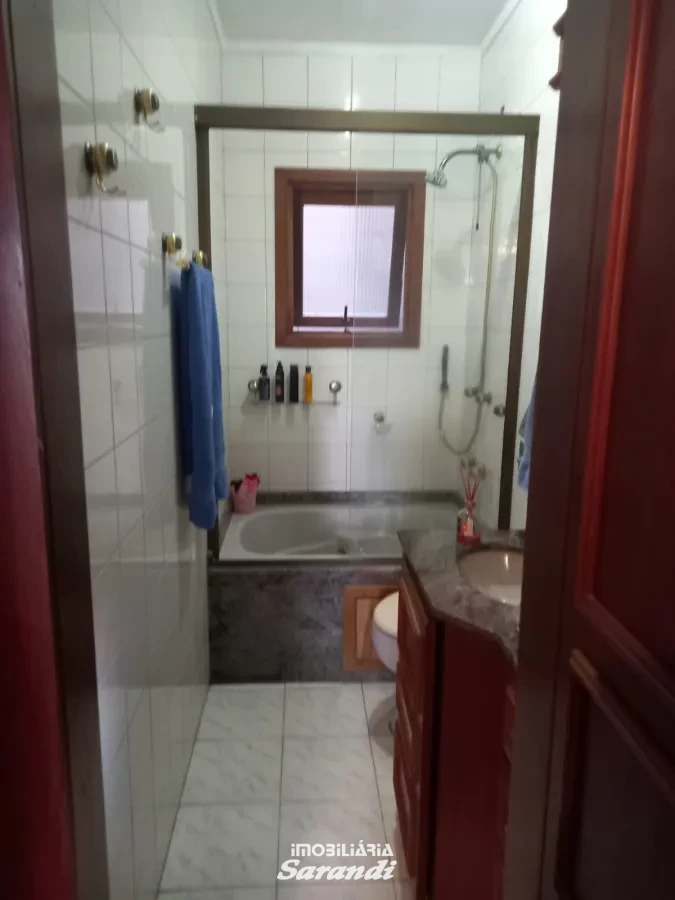 Imagem de Lindo Apartamento Cobertura 195,65m² três dormitórios bairro Jardim planalto Porto Alegre