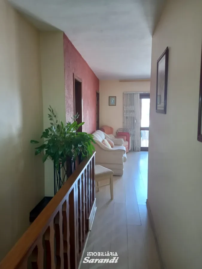 Imagem de Lindo Apartamento Cobertura 195,65m² três dormitórios bairro Jardim planalto Porto Alegre
