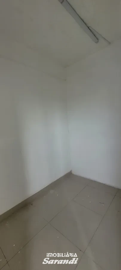 Imagem de Sala comercial com 36,98 m² possui ar condicionado.