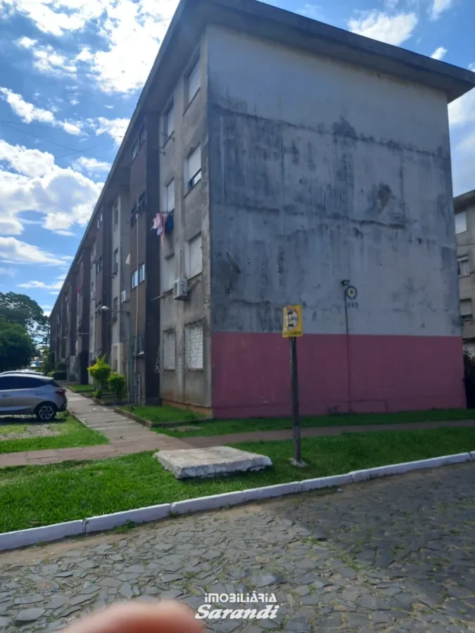 Imagem de Apartamento térreo reformado condomínio Fernando Ferrari dois dormitórios