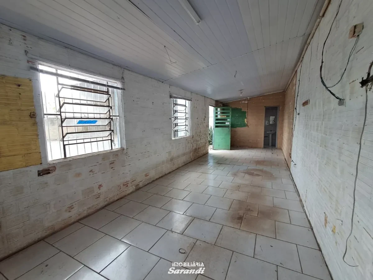 Imagem de Depósito com área coberta de 1500m²