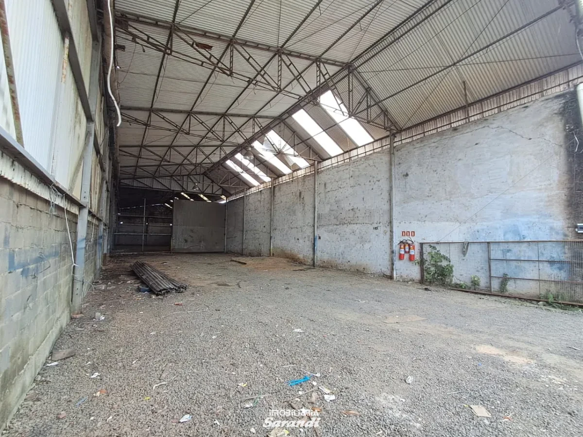 Depósito com área coberta de 1500m² - Sarandi, Porto Alegre [1550]