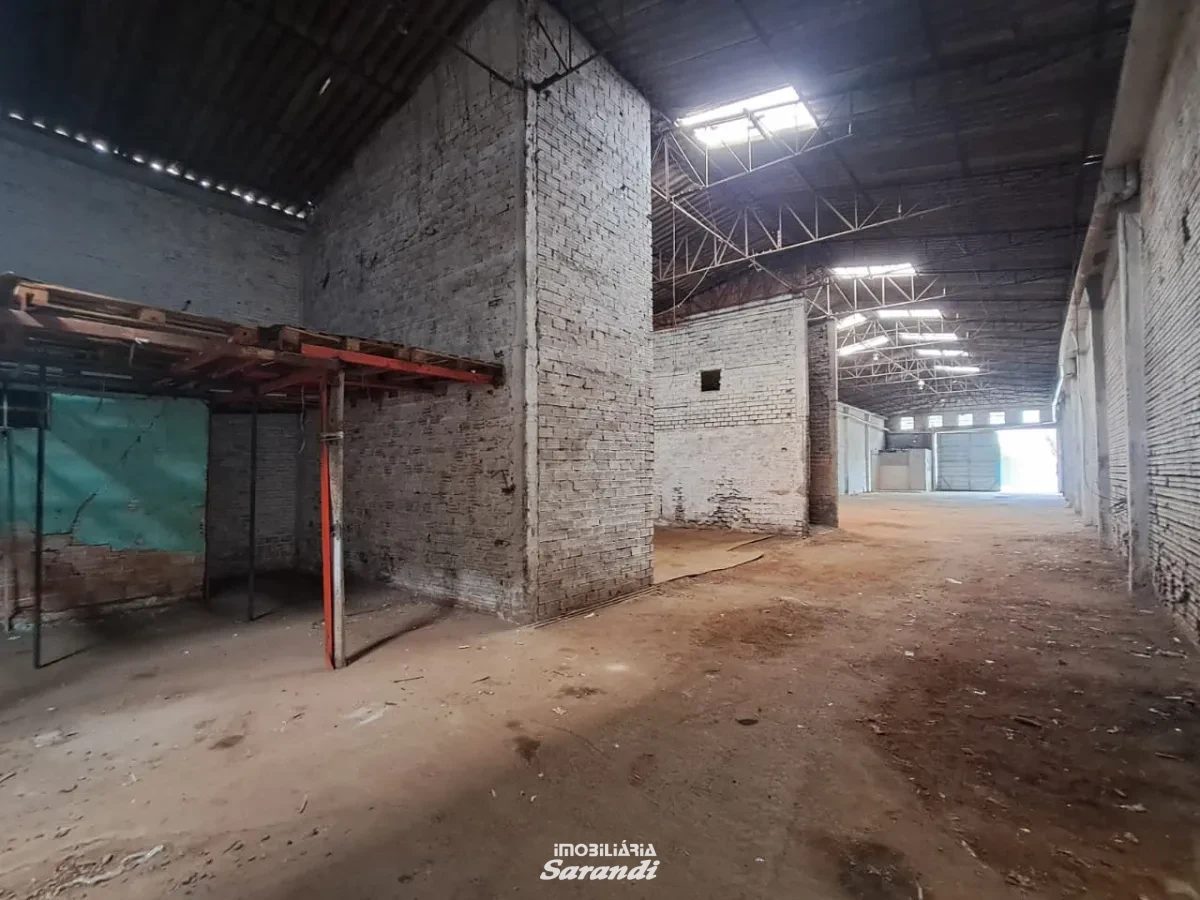 Depósito com área coberta de 1500m² - Sarandi, Porto Alegre [1550]