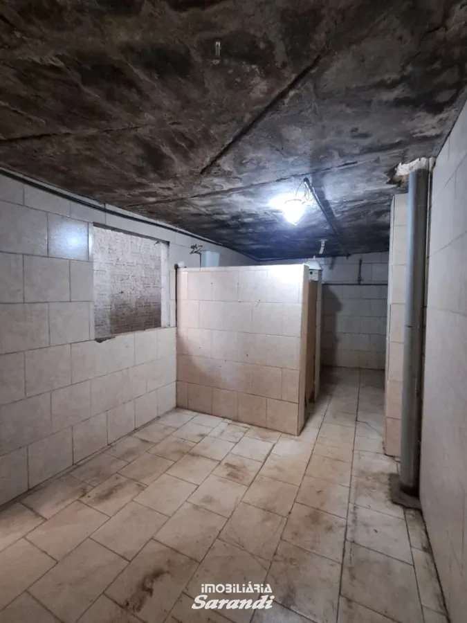 Depósito com área coberta de 1500m² - Sarandi, Porto Alegre [1550]