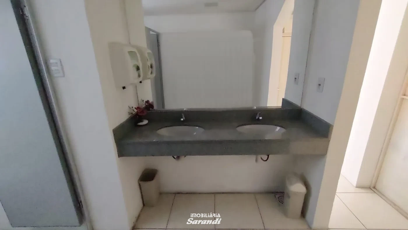 Prédio Comercial 119,92m² localizado no bairro Sarandi Vila Leão Porto Alegre - Sarandi, Porto Alegre [4003]