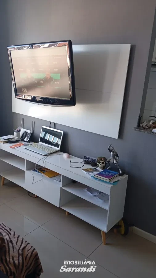 Imagem de Apartamento reformado dois dormitórios bairro sarandi Porto Alegre