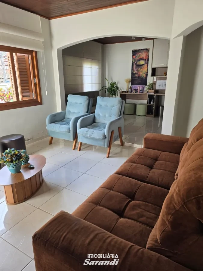 Imagem de EXELENTE OPORTUNIDADE, casa de alvenaria semi- mobiliada, três dormitórios Bairro Minuano Porto Alegre