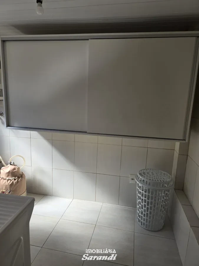 Imagem de EXELENTE OPORTUNIDADE, casa de alvenaria semi- mobiliada, três dormitórios Bairro Minuano Porto Alegre