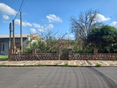 Imagem de Terreno de esquina com área de 300m²