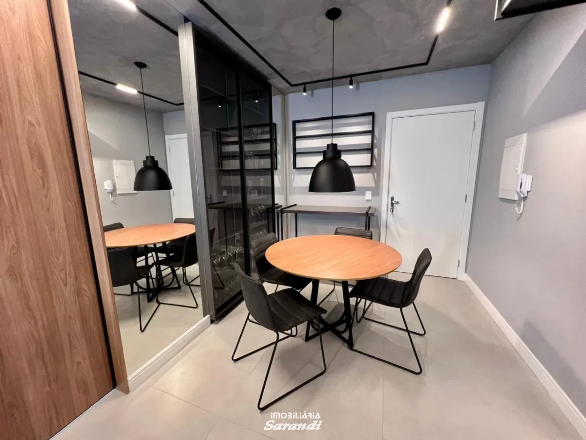 Imagem de Apartamento de 2 dormitórios no bairro São Sebastião - Infra de clube com piscina adulto e infantil